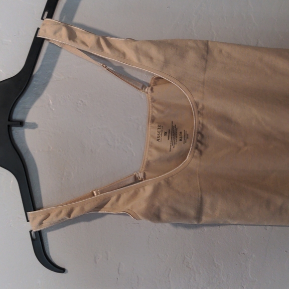 ASSETS BY SPANX FULL BODY SHAPEWEAR - Picture 3 of 11